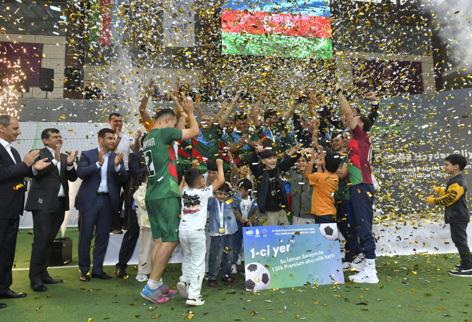 Fueron premiados los ganadores del torneo de minifútbol dedicado a la memoria del Gran Líder Heydar Aliyev