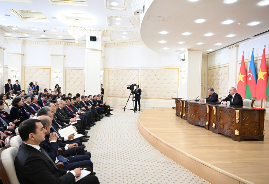 Le président Aliyev: Il existe de grandes perspectives dans l'industrie de défense entre l’Azerbaïdjan et le Vietnam