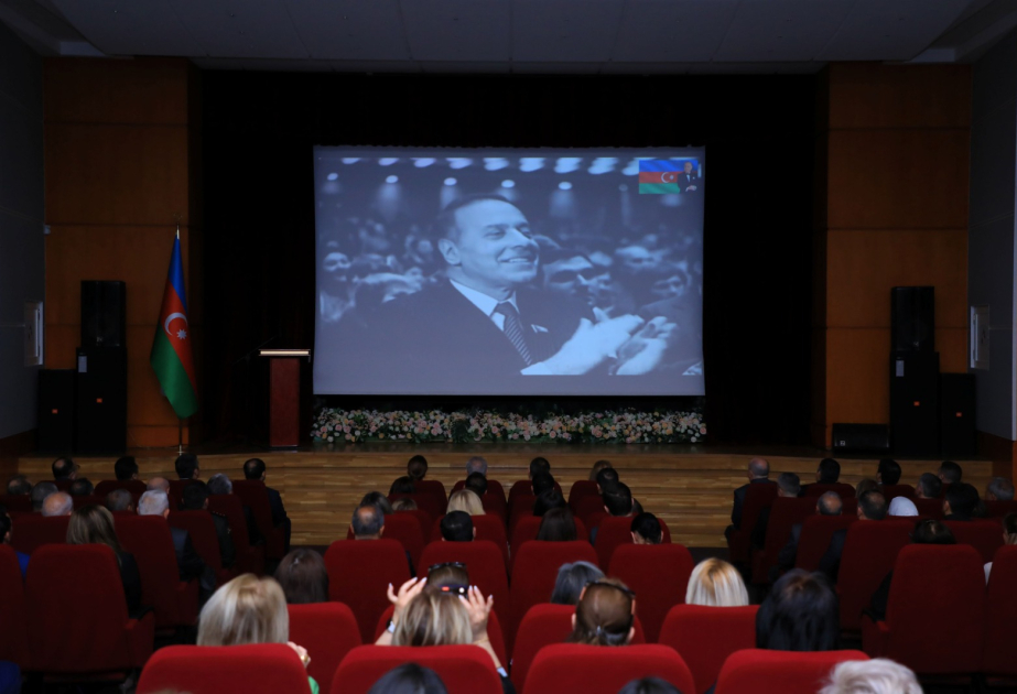 “Ümummilli Lider Heydər Əliyev - tarix yazan və yaradan Dahi Şəxsiyyət” adlı konfrans təşkil olunub