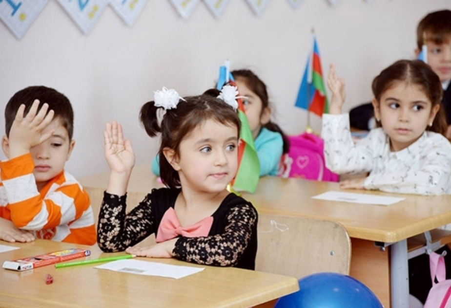 Agentlik: Bu günə qədər 100 minə yaxın uşağın birinci sinfə qəbulu prosesi tamamlanıb