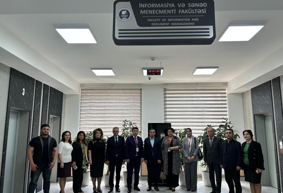Özbəkistanlı alim BDU tələbələrinə mühazirə oxuyub