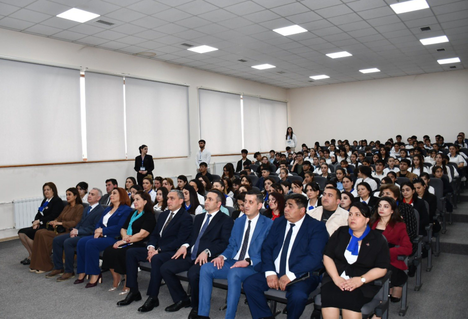 Xankəndidə “Heydər Əliyev - Suveren Azərbaycanın memarı” adlı tədbir keçirilib