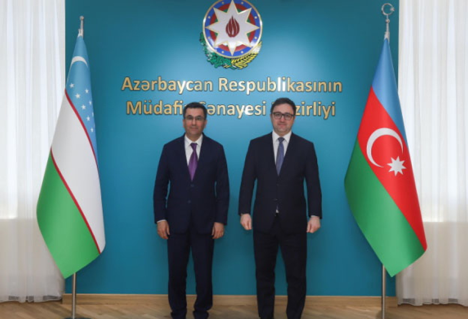 Özbəkistanla müdafiə sənayesi sahəsində əlaqələrin perspektivləri müzakirə edilib