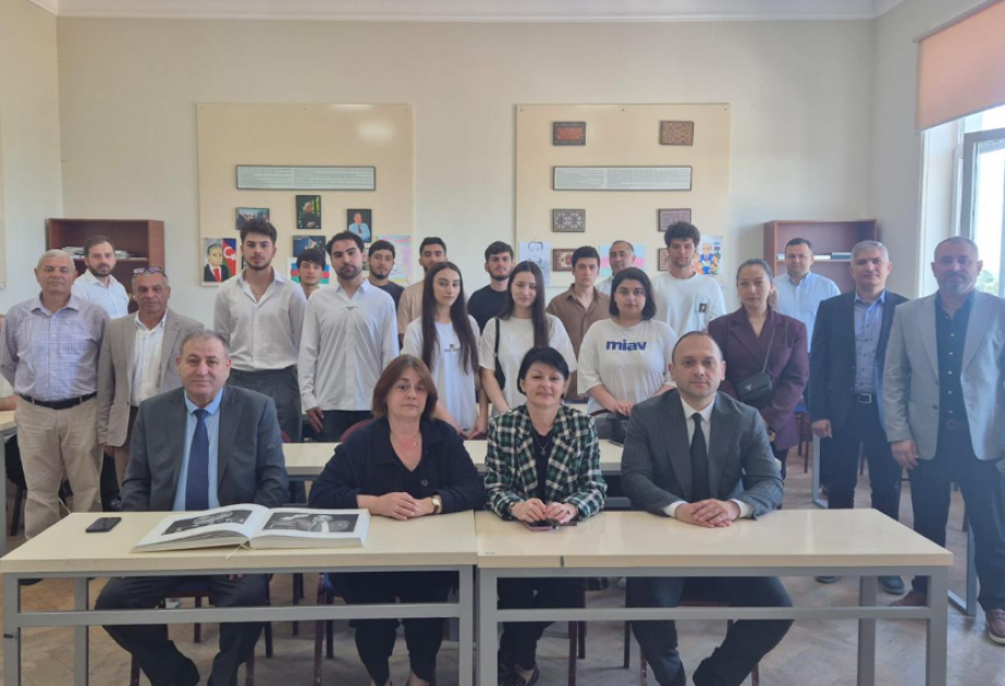 Batumi Dövlət Universitetində Ulu Öndər Heydər Əliyevin xatirəsi anılıb