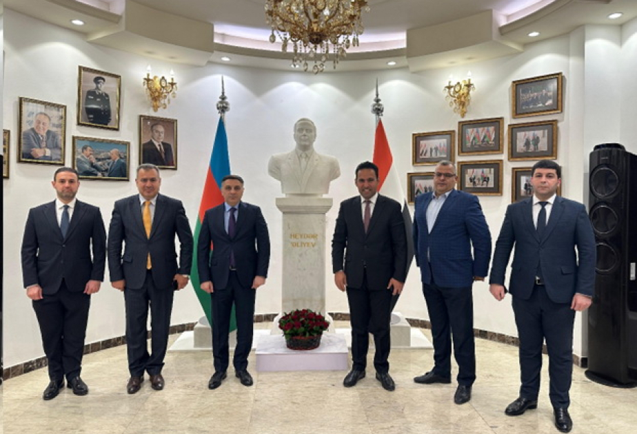 İraqda Ümummilli Lider Heydər Əliyevə həsr olunmuş dəyirmi masa təşkil edilib