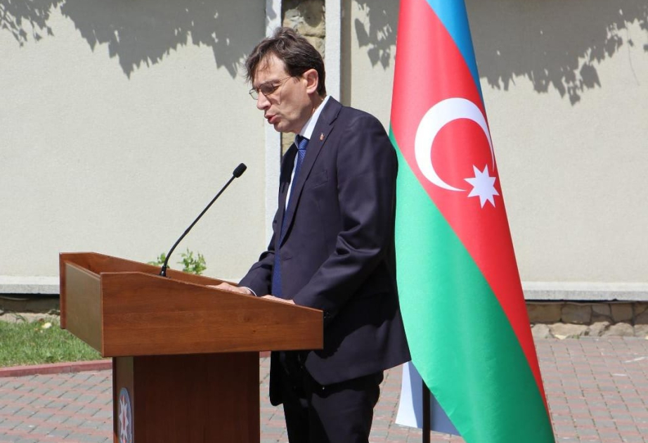 Moldovalı deputat: Heydər Əliyevin sarsılmaz iradəsi ilə suveren Azərbaycanın əsasları qoyuldu