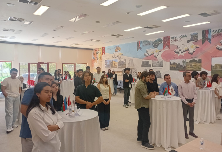 В Анкаре состоялся интеллектуальный конкурс памяти Гейдара Алиева