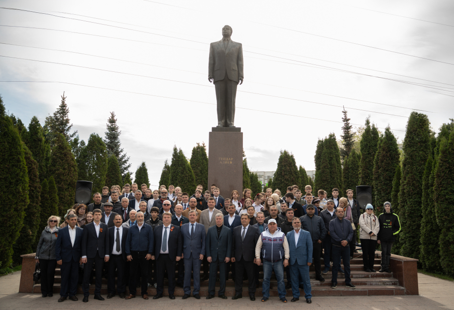 В Ульяновске отмечена 102-я годовщина со дня рождения Гейдара Алиева