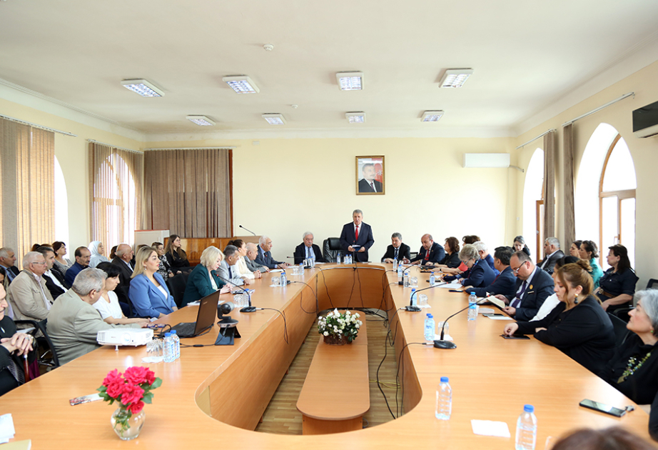 “Azərbaycan fəlsəfəsinin yadda qalan simaları – Məqsəd Səttarov” mövzusunda respublika elmi konfransı keçirilib