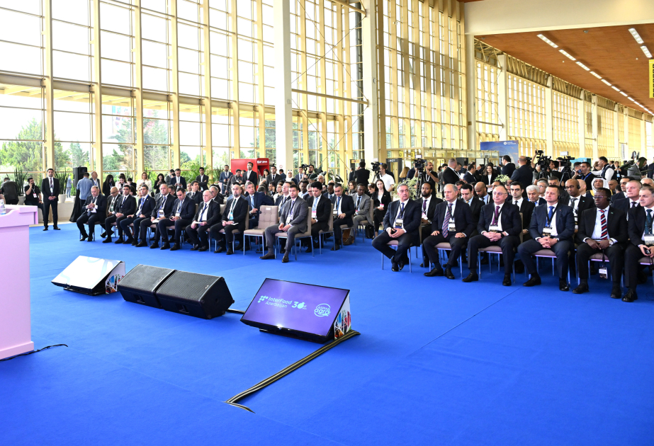 В Баку проходит международная выставка сельского хозяйства