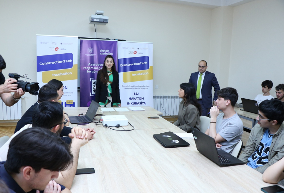 Startap yolunda ilk addım: Gənclər hakatonda bacarıqlarını nümayiş etdirirlər