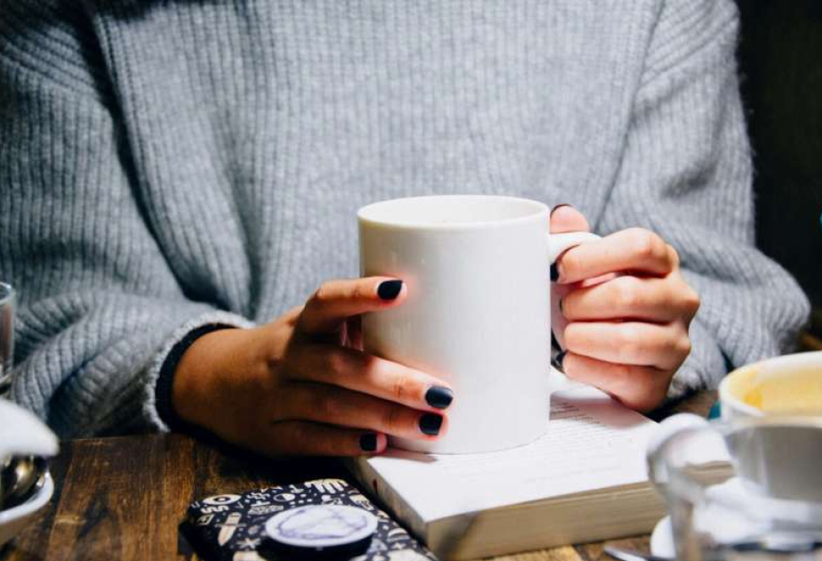 New study finds that tea and chocolate may help lower blood pressure