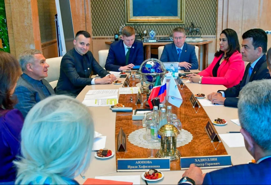 Le Président de la République du Tatarstan reçoit le Directeur général de l’ICESCO