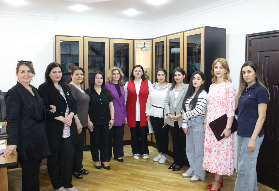 Folklor İnstitutunda Beynəlxalq Ailə Gününə həsr olunmuş tədbir keçirilib