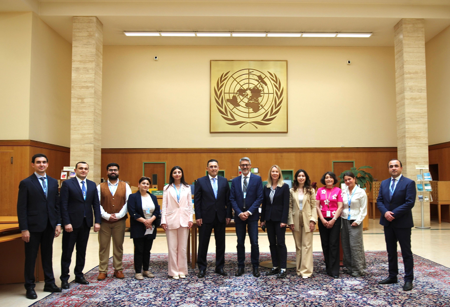 Azerbaiyán dona libros y apoyo financiero a la Biblioteca de la ONU en Ginebra