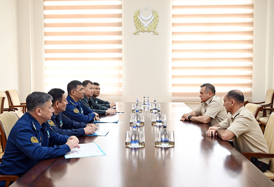 В Баку состоялась встреча военных делегаций Азербайджана и Казахстана