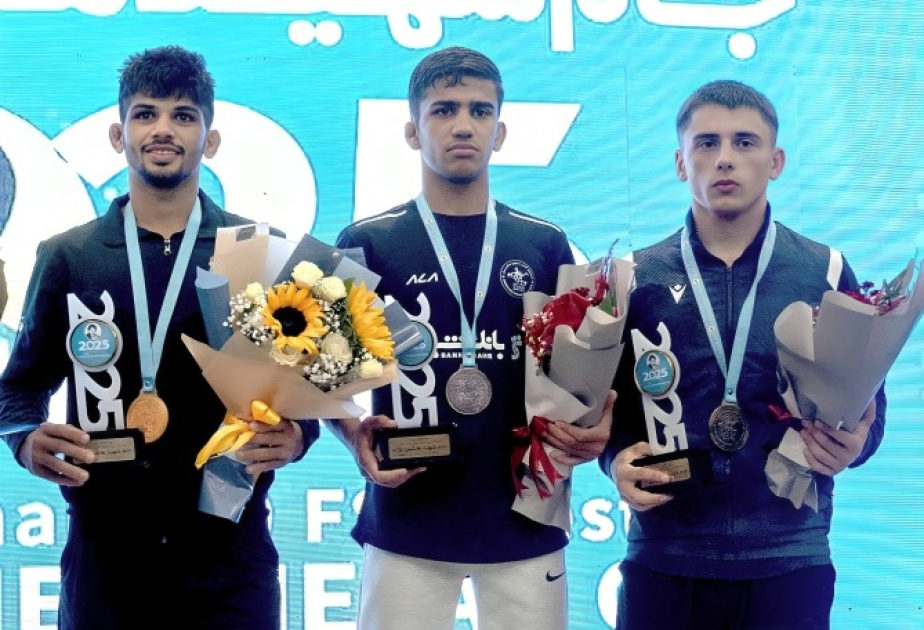 Azerbaijani freestyle wrestlers win silver and bronze at Iranian tournament