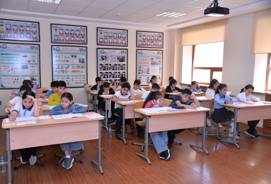 Paytaxtda IV sinif üzrə 3 min 600-dən çox şagird kompüter əsaslı monitorinqdə iştirak edib