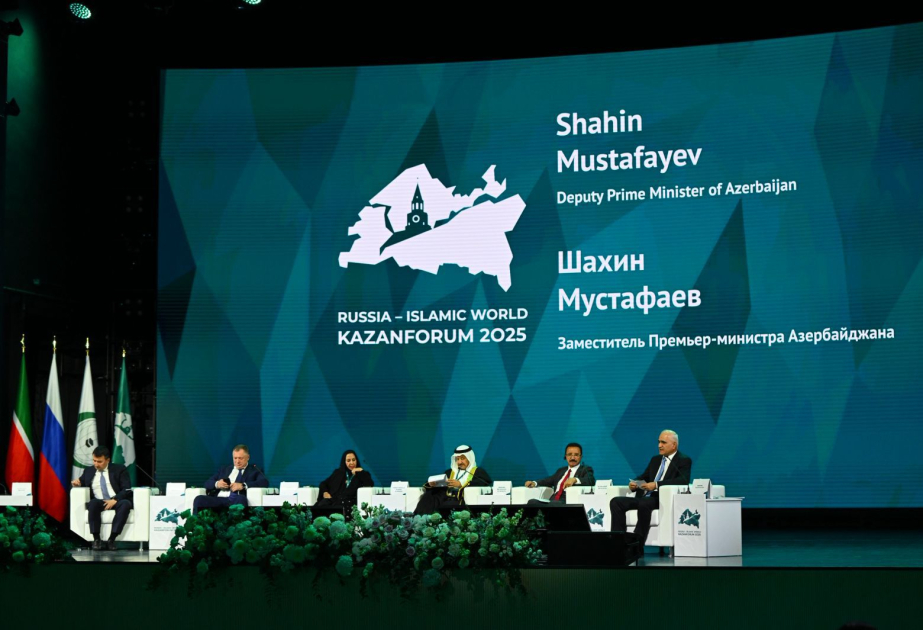 La delegación de Azerbaiyán participó en el Foro Económico Internacional “Rusia - Mundo Islámico: KazanForum 2025”