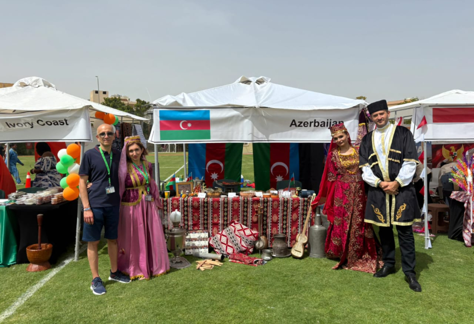 Qahirədə Britaniya Beynəlxalq məktəbində Azərbaycan mədəniyyəti tanıdılıb