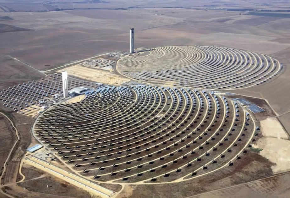 Ученые удешевили на 40 процентов добычу солнечной тепловой энергии с помощью автомобильных зеркал