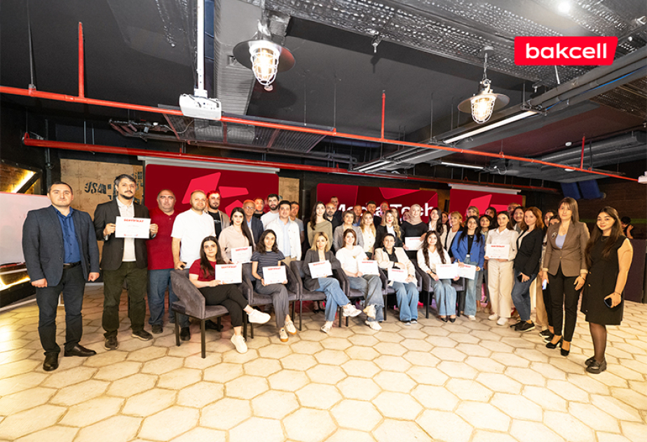 ®  Bakcell организовал тренинг по искусственному интеллекту