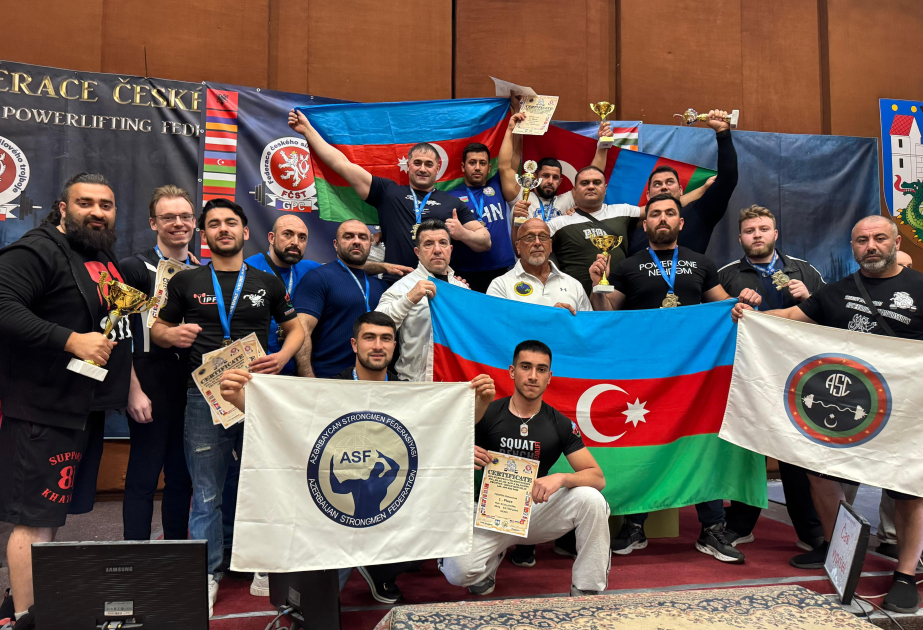 Azerbaijani weightlifters shine with 19 medals at European Championship