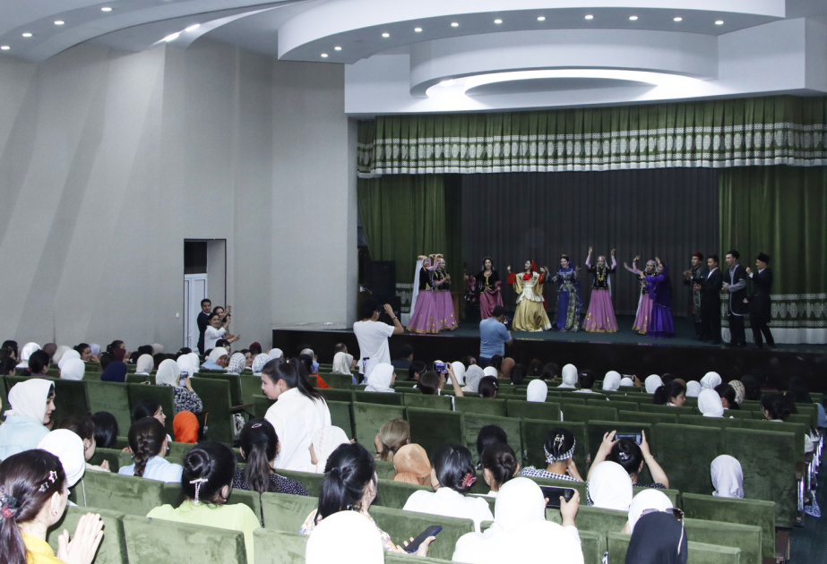 Özbəkistanın Fərqanə vilayətində Üzeyir Hacıbəylinin 140 illiyi ilə əlaqədar konsert təşkil edilib
