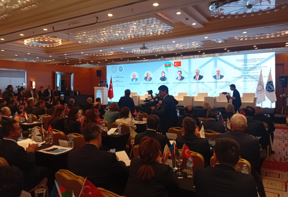 Ankarada Qərbi Azərbaycana qayıdış mövzusunda beynəlxalq konfrans keçirilir