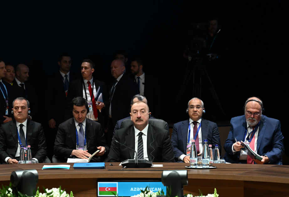 الرئيس إلهام علييف: التعاون في مجال النقل مع الدول التركية يزداد قوة