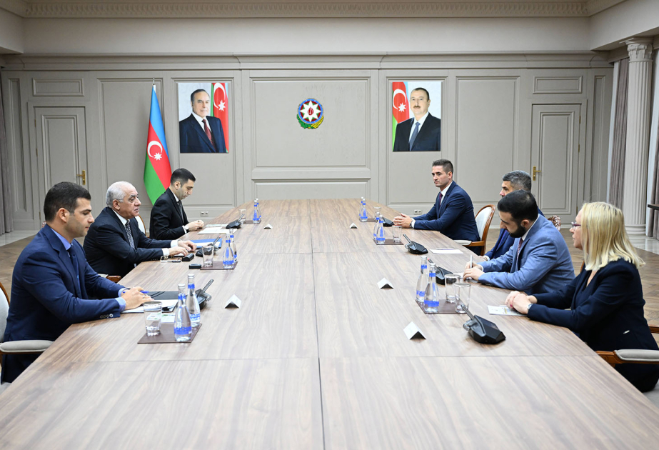 Le Premier ministre azerbaïdjanais rencontre le président de la Word Minifootball Federation