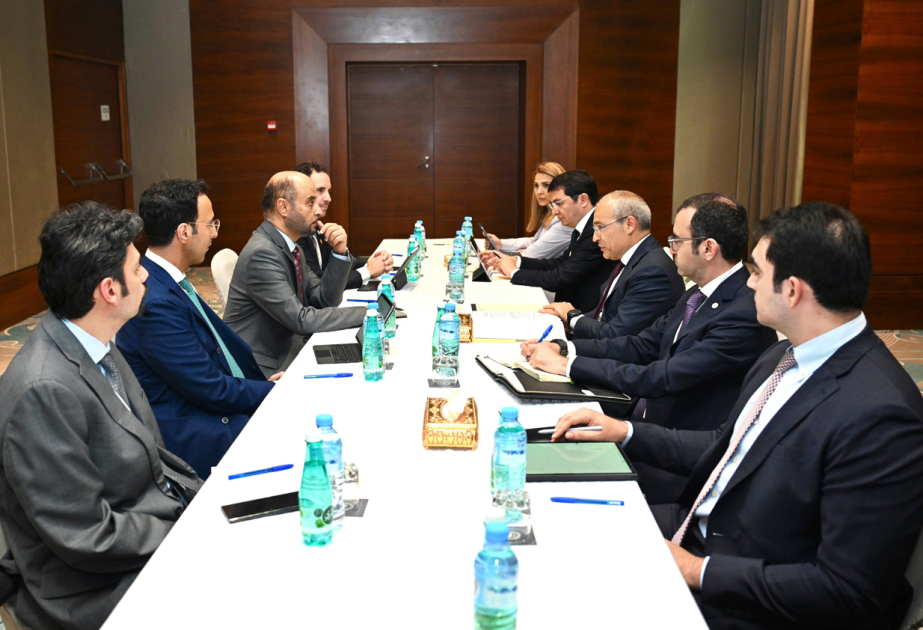 İqtisadiyyat naziri OPEC Beynəlxalq İnkişaf Fondunun prezidenti ilə görüşüb
