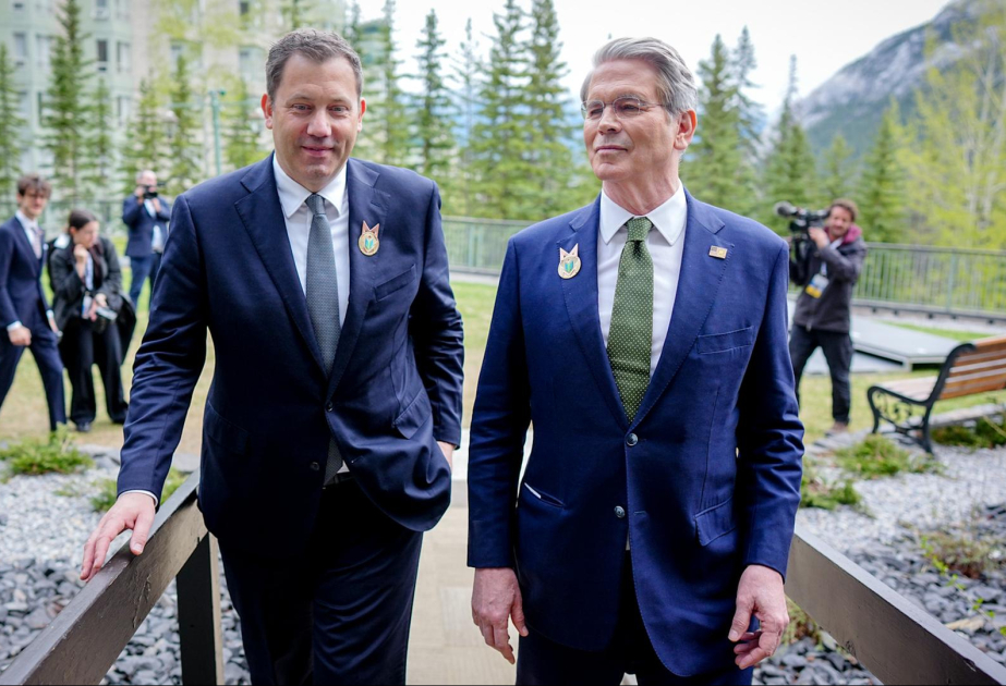 G7-Treffen in Kanada: Neuer deutscher Bundesfinanzminister Klingbeil trifft seinen US-Amtskollegen Bessent