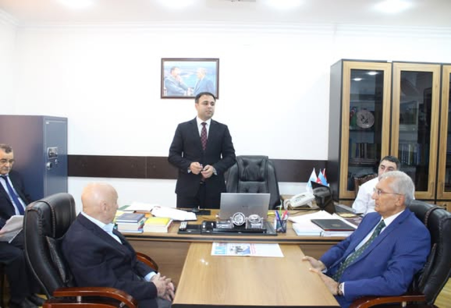 Folklor İnstitutunda yeni elmi istiqamətlər və kadr hazırlığı məsələləri müzakirə olunub