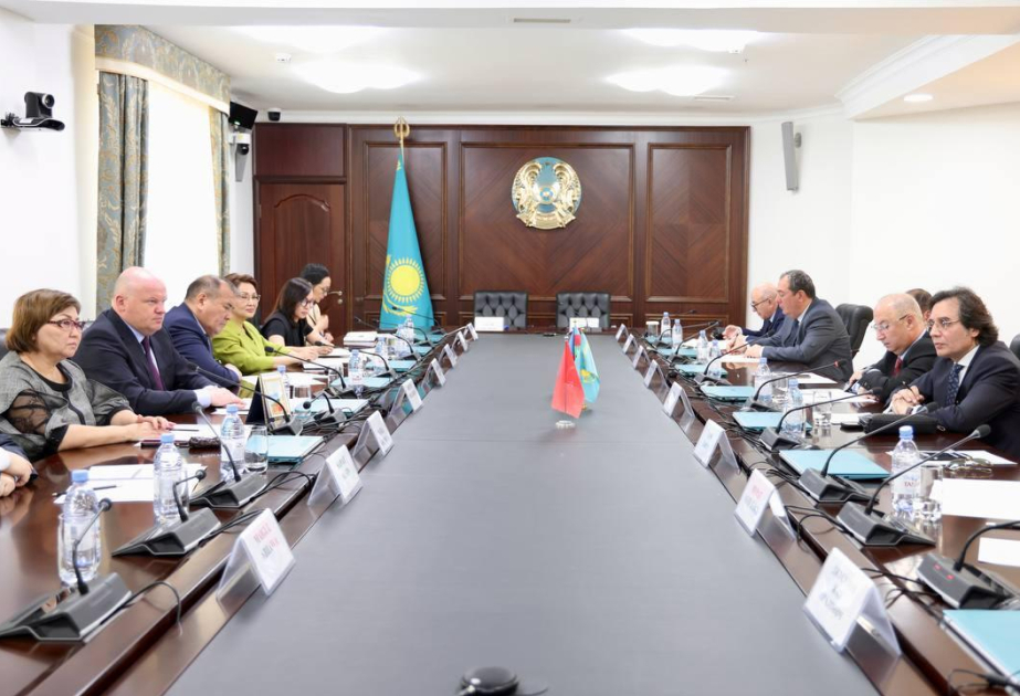Azerbaiyán y Kazajistán refuerzan la cooperación en el ámbito de la formación judicial