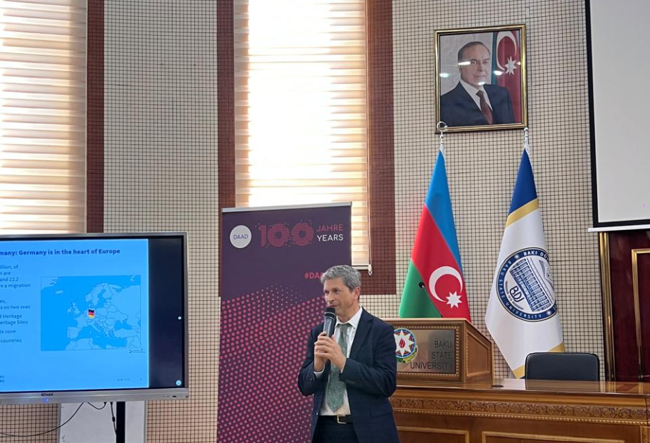 BDU tələbələri DAAD-ın təqaüd proqramları barədə məlumatlandırılıblar