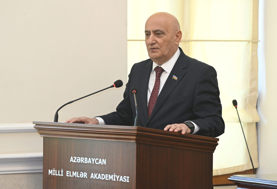 Milli Məclis sədrinin müavini: Ulu Öndərin siyasi irsi bu gün də gənc nəsil üçün örnəkdir