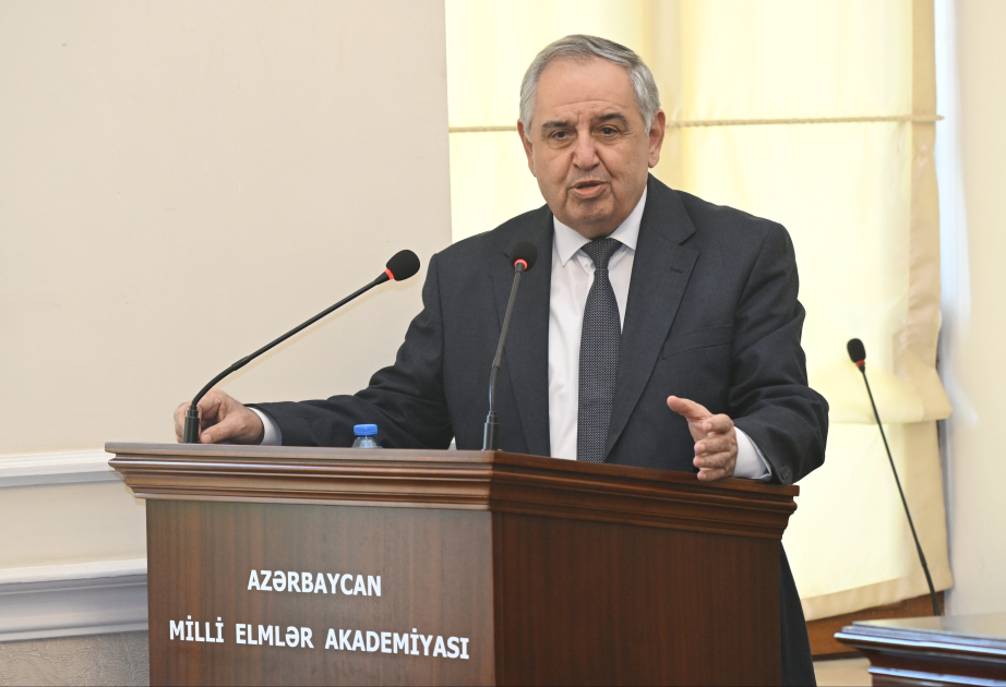 Akademik: Elmə və maarifçiliyə dəyər vermək Heydər Əliyev məktəbinin əsas prinsiplərindəndir