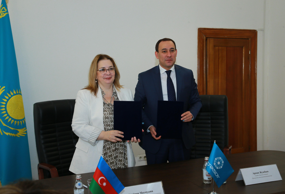 ADMİU ilə Temirbek Jürgenov adına Qazax Milli İncəsənət Akademiyası arasında əməkdaşlıq memorandumu imzalanıb