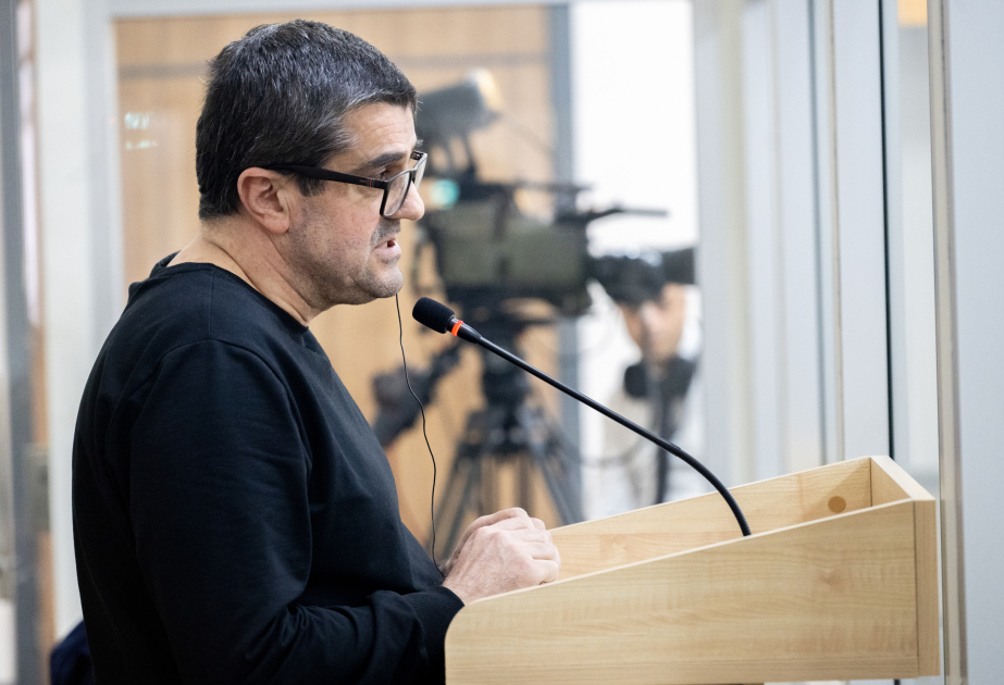 Arayik Harutyunyan califica de barbarie la destrucción de cementerios azerbaiyanos durante la ocupación
