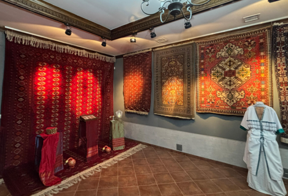 Exhibition of Azerbaijani and Turkmen carpets opens in Tbilisi