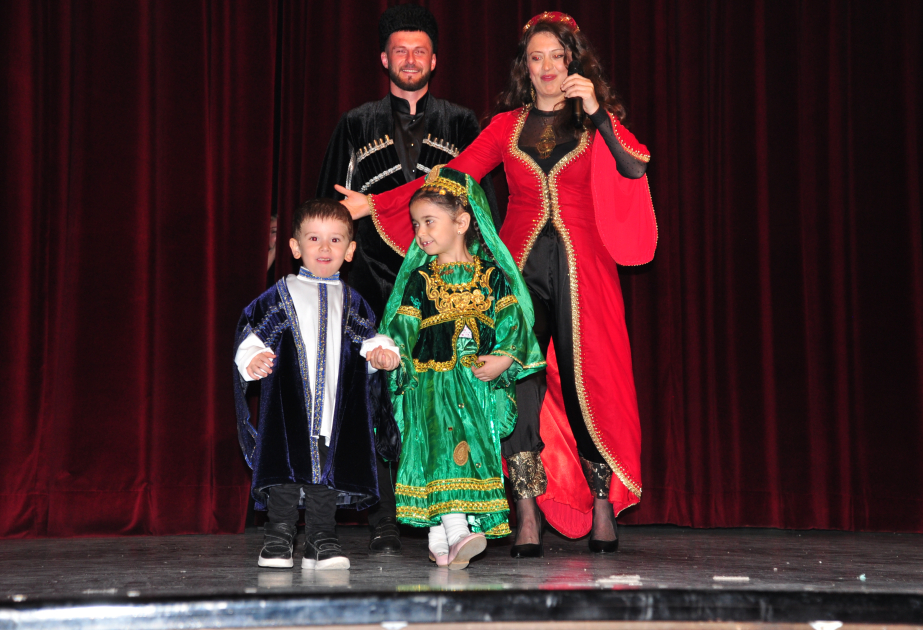 Qarsda Azərbaycanın “Konstitusiya və Suverenlik İli” münasibətilə konsert keçirilib