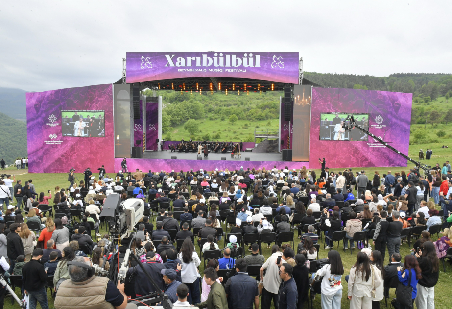 8. Internationale Musikfestival „Khari-bulbul“ in Schuscha feierlich eröffnet