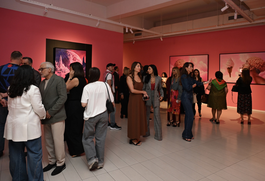 Azərbaycan Müasir İncəsənət Muzeyində “Pink planet” adlı fərdi sərgi açılıb VİDEO