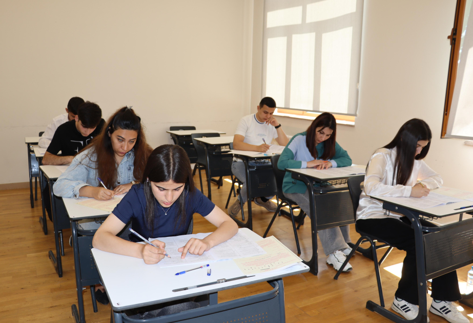 国家考试中心首次在汉肯德举办入学考试