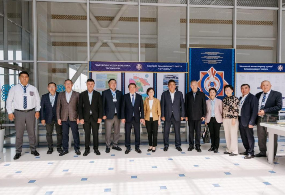 Казахстан и Китай договорились увеличить пропускную способность на границе