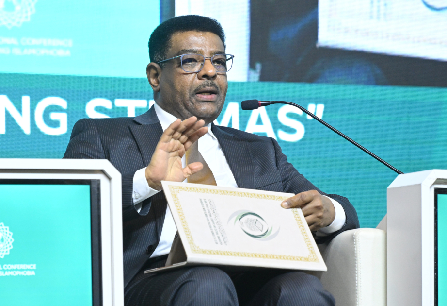 Head of ICESCO’s Center of Civilizational Dialogue calls for concerted efforts to combat Islamophobia