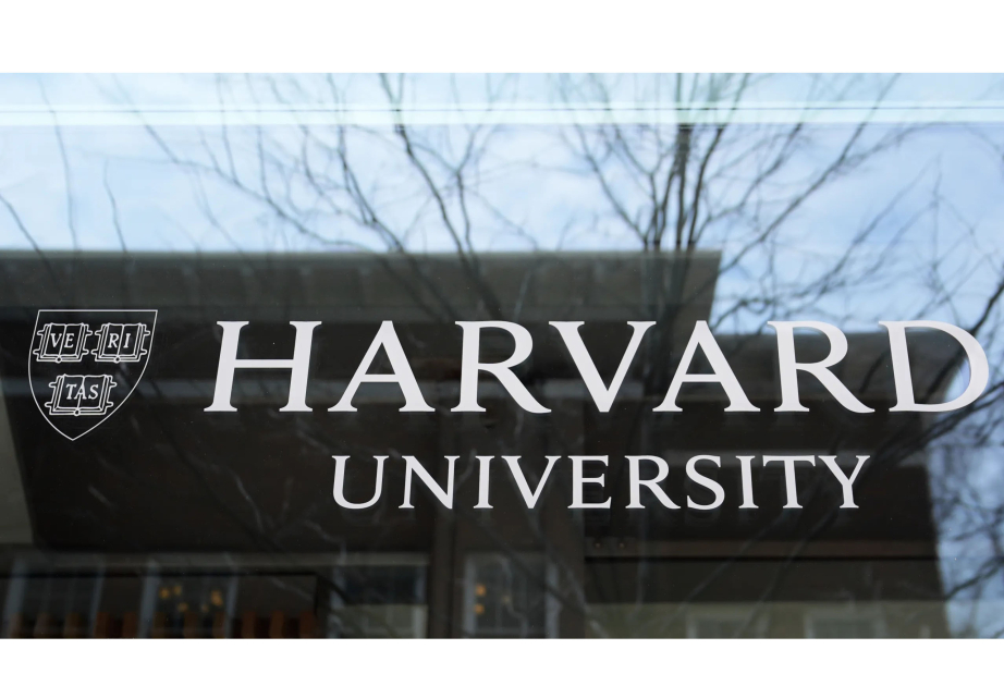 Donald Trump exige les noms et les pays des étudiants étrangers de Harvard