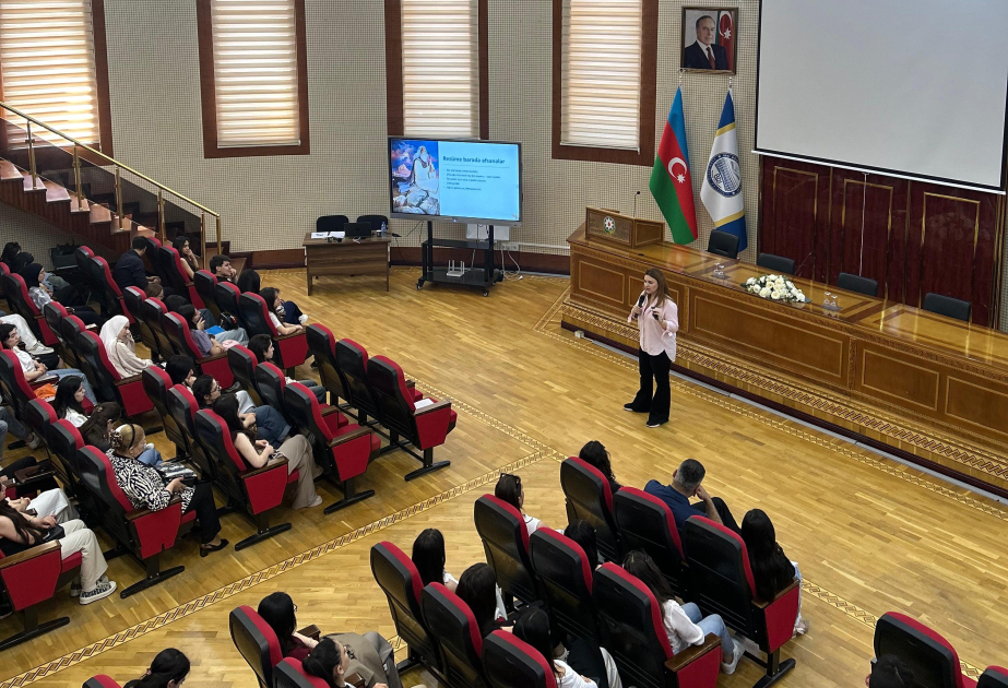 BDU-da tələbələrin gələcək karyerası ilə bağlı seminar keçirilib