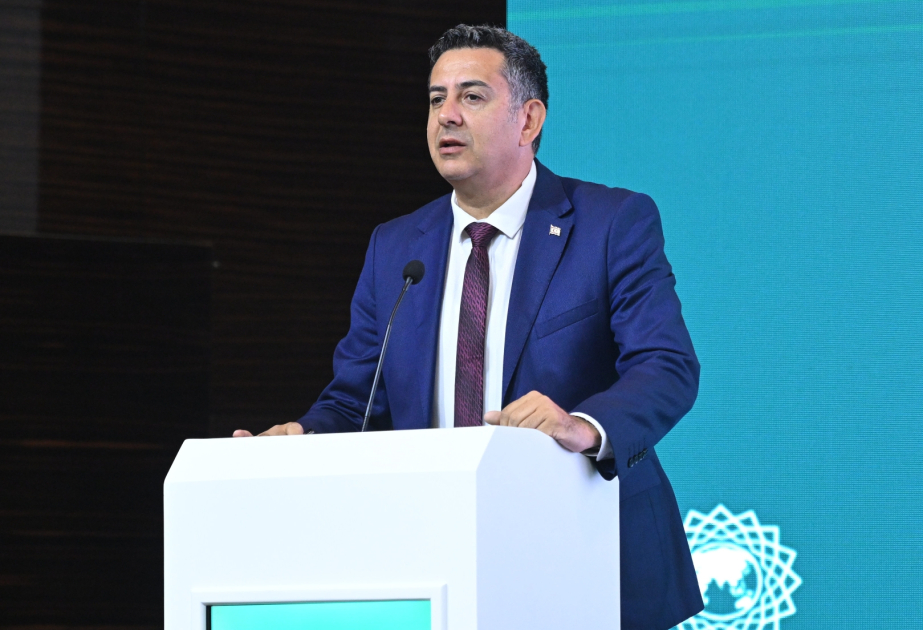 Hüseyn İşıksal: İslamofobiya ilə mübarizədə birlikdə olmalı və birgə hərəkət etməliyik